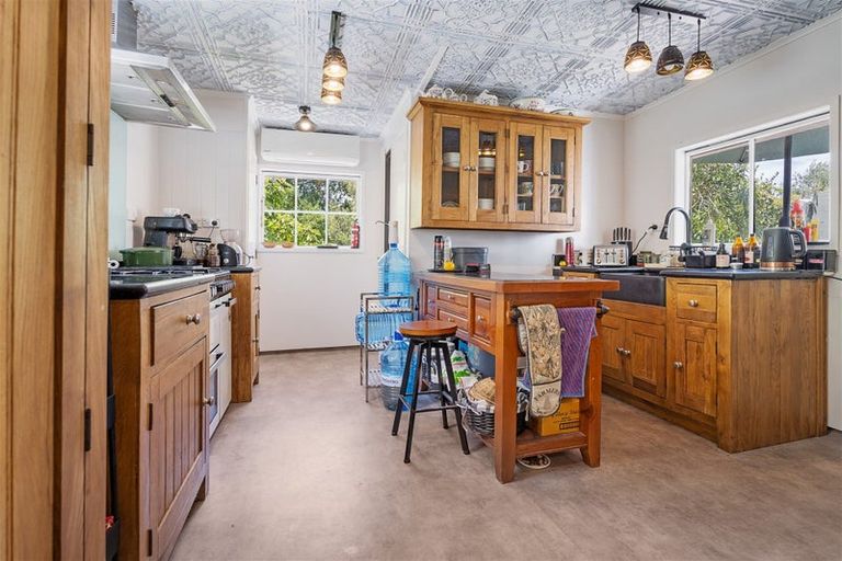 Photo of property in 290 Paihia Road, Kawakawa, 0282