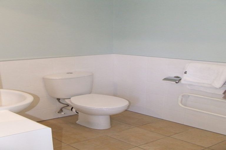 Photo of property in 35c Hobson Crescent, Thorndon, Wellington, 6011