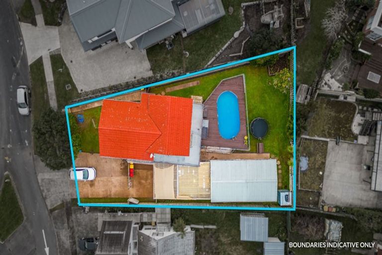Photo of property in 8 Sari Place, Massey, Auckland, 0614