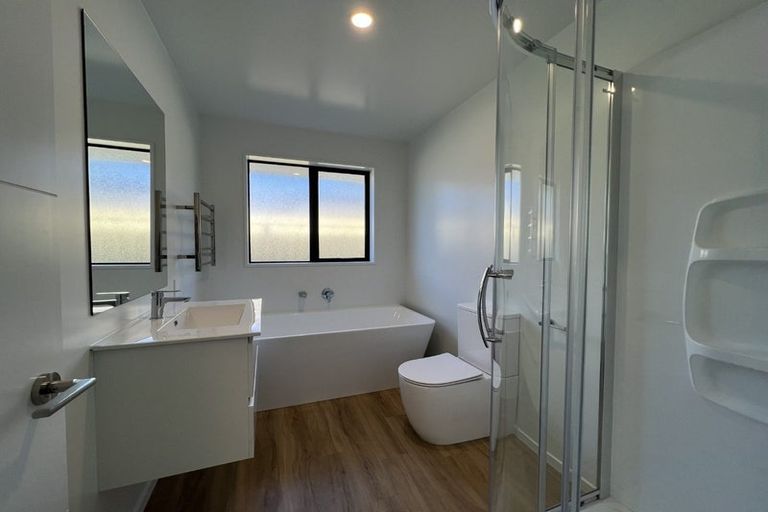 Photo of property in 62 Crossley Avenue, Woodend, 7610