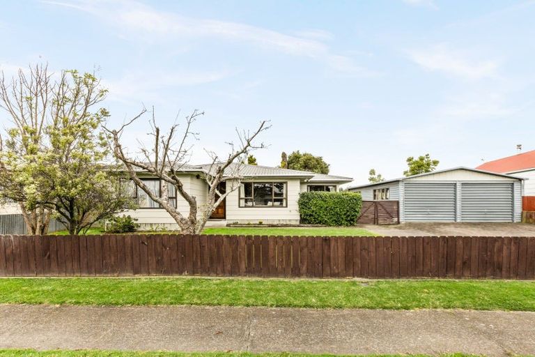 Photo of property in 7 Duckworth Crescent, Greenmeadows, Napier, 4112