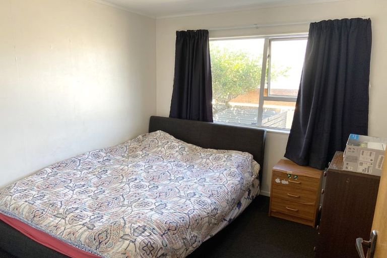 Photo of property in 35a Clemow Road, Fitzroy, New Plymouth, 4312