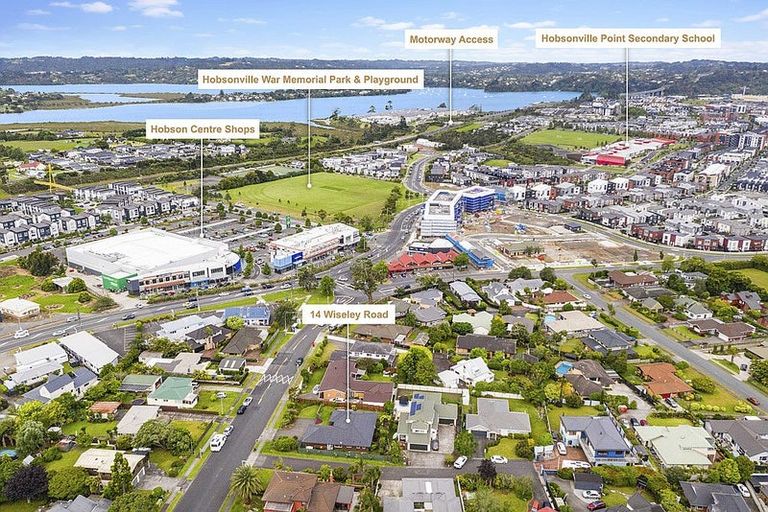Photo of property in 14 Wiseley Road, Hobsonville, Auckland, 0618