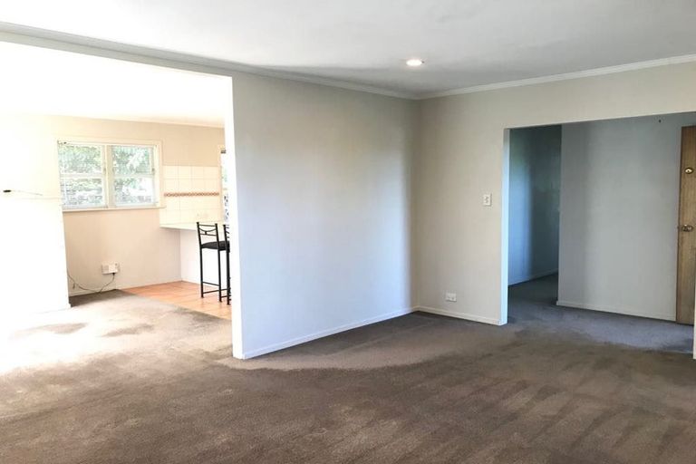 Photo of property in 185 Birkdale Road, Birkdale, Auckland, 0626