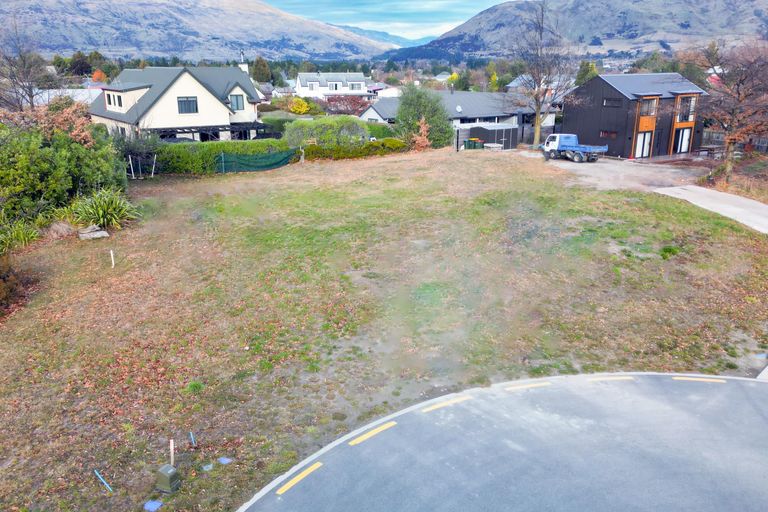 Photo of property in 7 Greenwood Lane, Wanaka, 9305