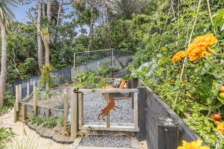 Photo of property in 405b Karori Road, Karori, Wellington, 6012