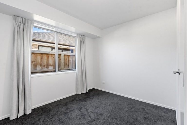 Photo of property in 12 Henshaw Street, Woodend, 7610
