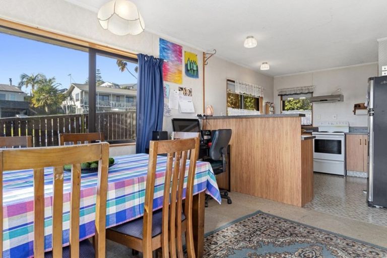 Photo of property in 70 James Cook Drive, Welcome Bay, Tauranga, 3112