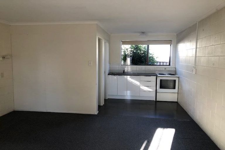 Photo of property in 93 Tremaine Avenue, Westbrook, Palmerston North, 4412