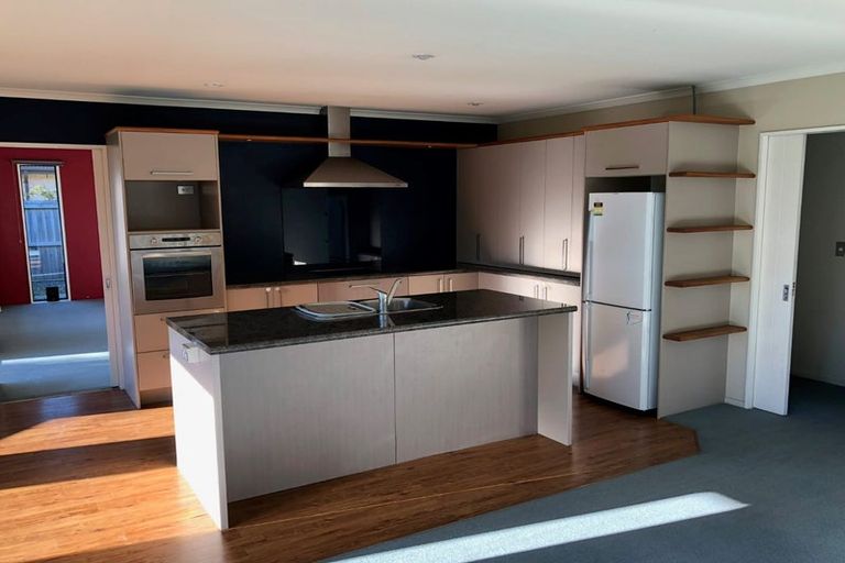 Photo of property in 12 Felicitas Grove, Aidanfield, Christchurch, 8025