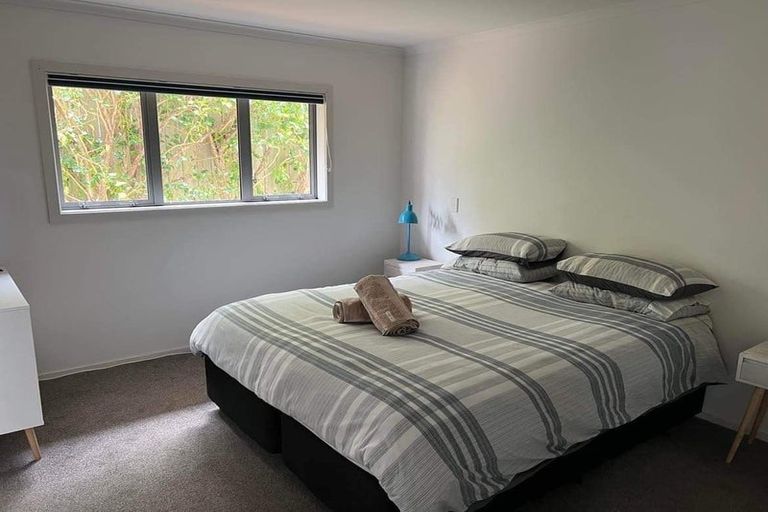 Photo of property in 7a Ashton Fitchett Drive, Brooklyn, Wellington, 6021