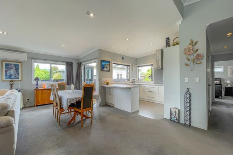 Photo of property in 62 Pipiroa Road, Ngatea, 3503