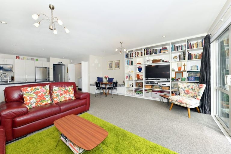 Photo of property in 3/39 Gallaghan Close, Wigram, Christchurch, 8042