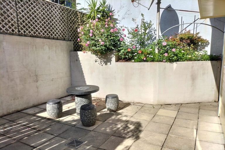 Photo of property in 148c Aro Street, Aro Valley, Wellington, 6021