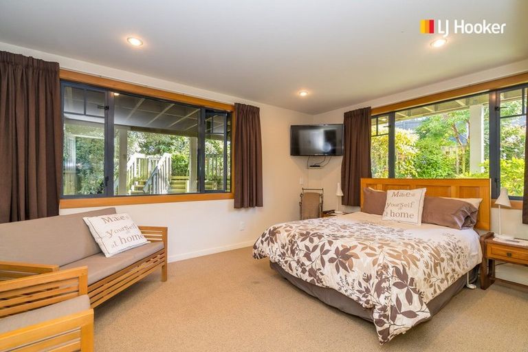 Photo of property in 55 Mornington Road, Balaclava, Dunedin, 9011