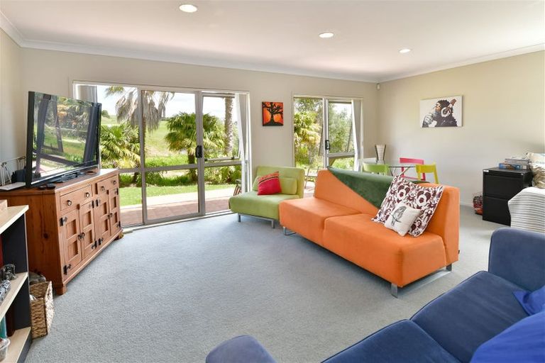 Photo of property in Santa Rosa, 28/340 Gulf Harbour Drive, Gulf Harbour, Whangaparaoa, 0930