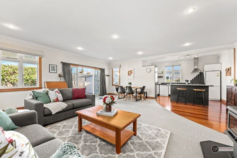 Photo of property in 16 Montague Street, Alicetown, Lower Hutt, 5010