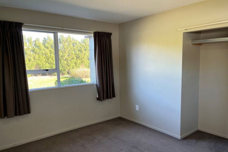 Photo of property in 2/32 Selwyn Road, Cockle Bay, Auckland, 2014