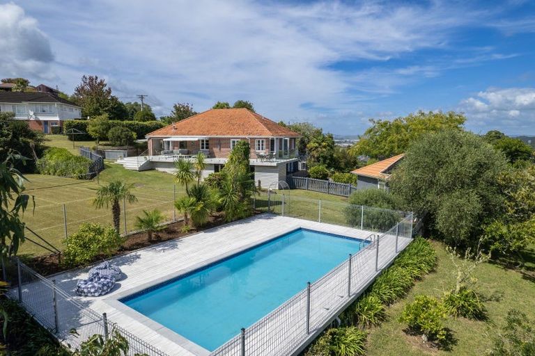 Photo of property in 13 Punga Grove Avenue, Riverside, Whangarei, 0112