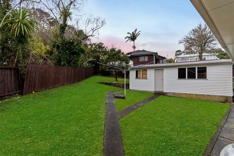 Photo of property in 11 Carina Crescent, Torbay, Auckland, 0630