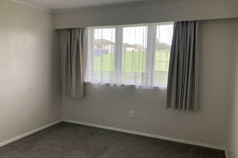 Photo of property in 1/3 Blease Street, New Lynn, Auckland, 0600
