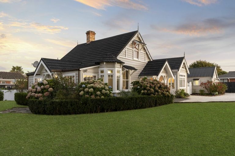 Photo of property in 128 Gray Avenue, Papatoetoe, Auckland, 2024