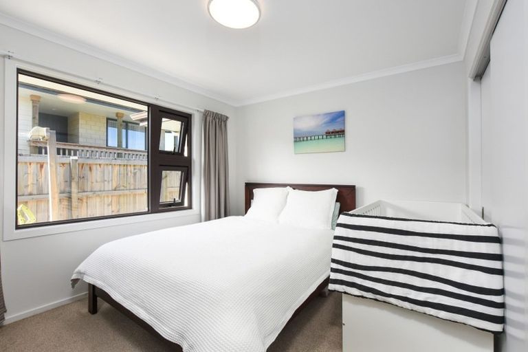 Photo of property in 37 Grandvista Drive, Green Island, Dunedin, 9018