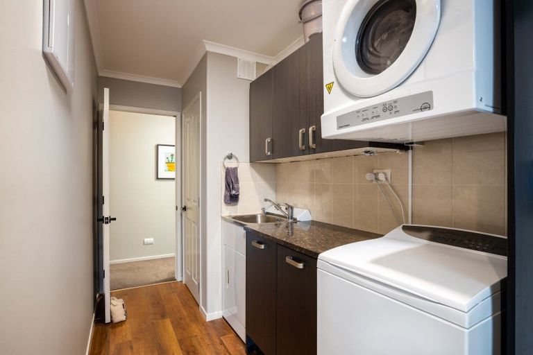 Photo of property in 24 Ainslee Street, Highlands Park, New Plymouth, 4312