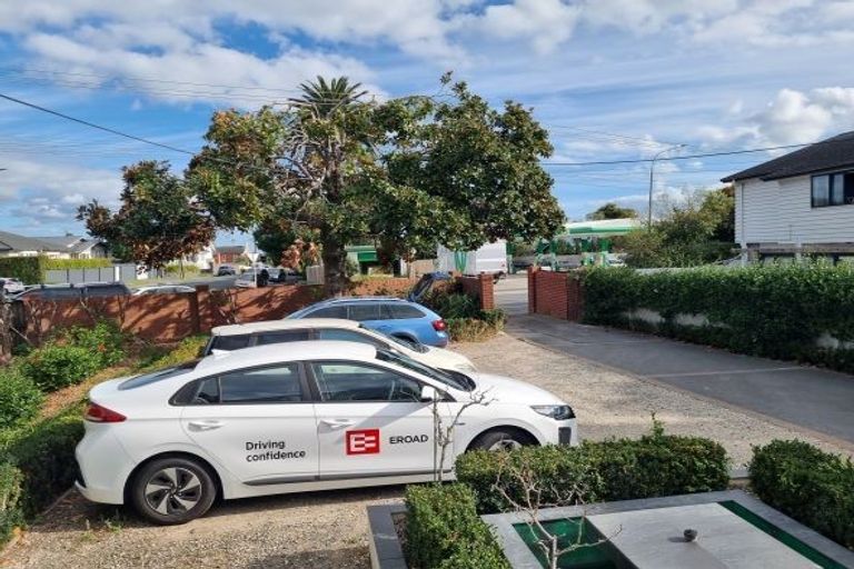 Photo of property in 232 Lake Road, Hauraki, Auckland, 0622