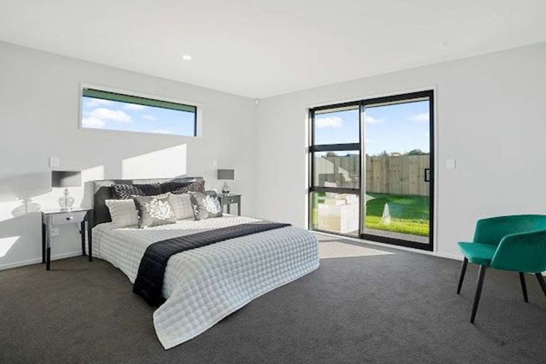 Photo of property in 13 Salkeld Place, Woodend, 7610