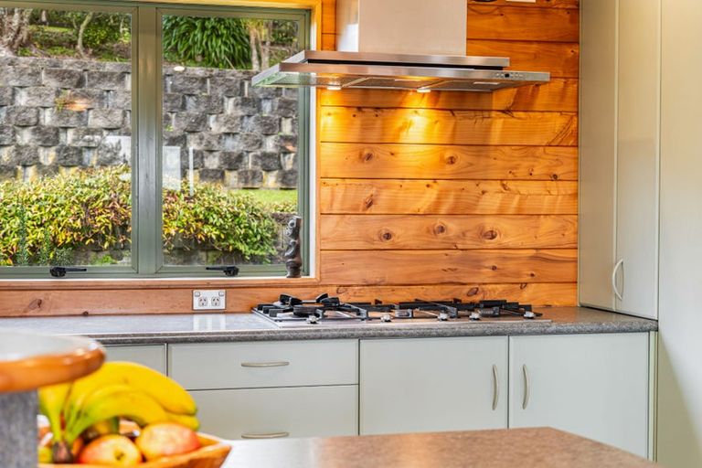 Photo of property in 5 Wenz Bayer Road, Puhoi, Silverdale, 0994