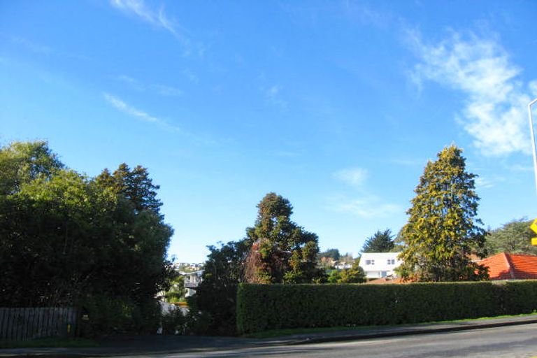 Photo of property in 155 Hackthorne Road, Cashmere, Christchurch, 8022