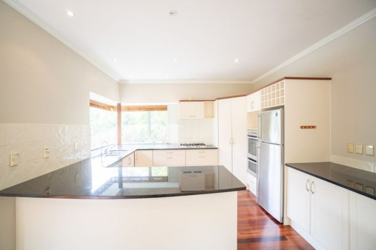 Photo of property in 4 Pastoral Lane, Hokowhitu, Palmerston North, 4410