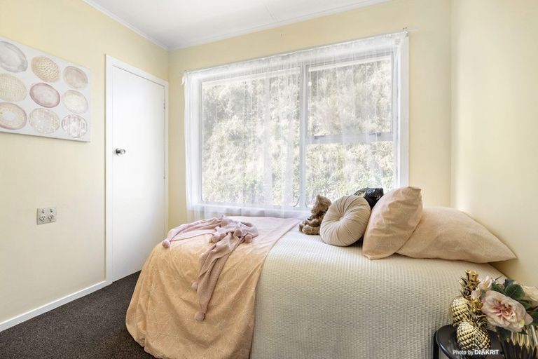 Photo of property in 5 Columbia Way, Kingston, Wellington, 6021