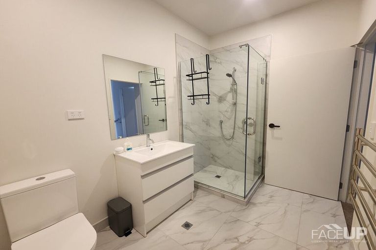 Photo of property in 8 Landing Path Drive, Hobsonville, Auckland, 0616