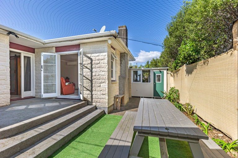 Photo of property in 150 Bartholomew Road, Levin, 5510