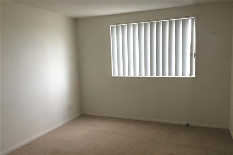 Photo of property in 13/1 Gracechurch Drive, Flat Bush, Auckland, 2016