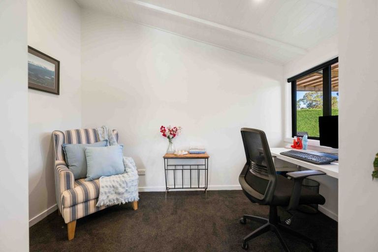 Photo of property in 1 Hall Road, Bannockburn, Cromwell, 9384