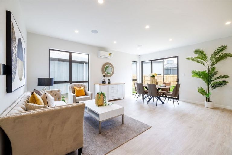 Photo of property in 13 Biokovo Street, Massey, Auckland, 0614