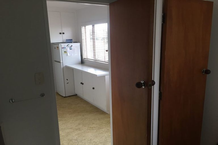 Photo of property in 4/84 Freyberg Street, Lyall Bay, Wellington, 6022