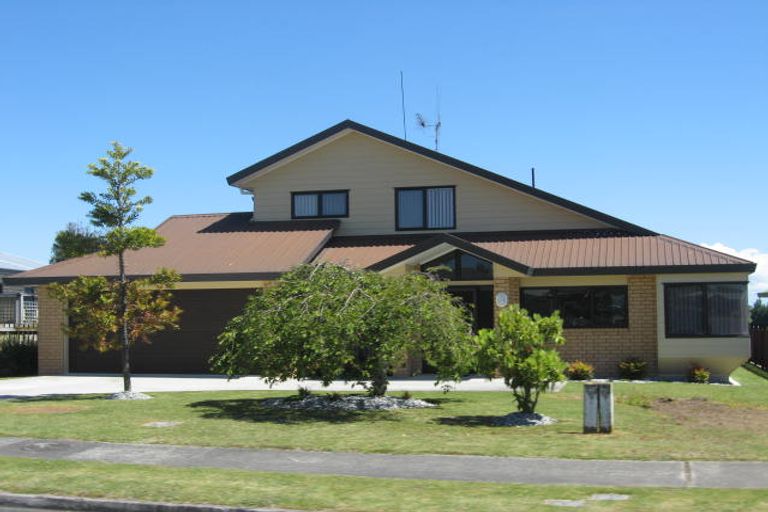 Photo of property in 111 Chatsfield Drive, Te Awamutu, 3800