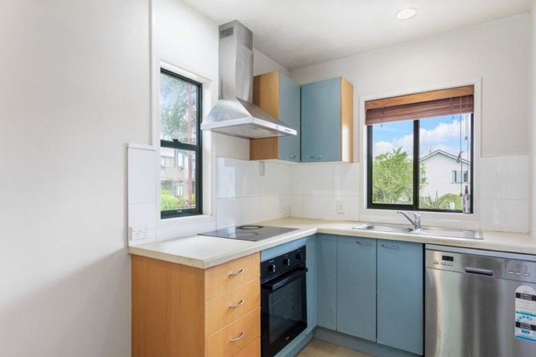 Photo of property in 2626/10 John Jennings Drive, Oteha, Auckland, 0632