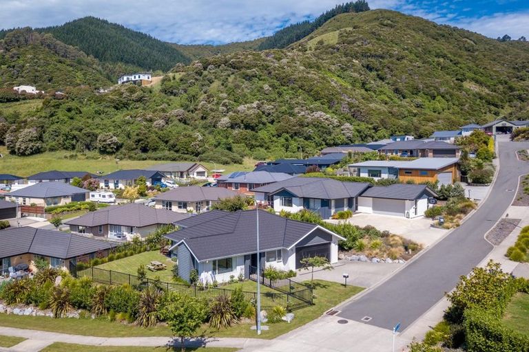 Photo of property in 1 Bristol Lane, Atawhai, Nelson, 7010