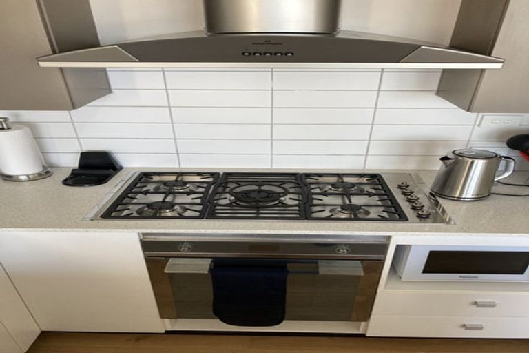 Photo of property in Trinity Apartments, 19 College Street, Te Aro, Wellington, 6011