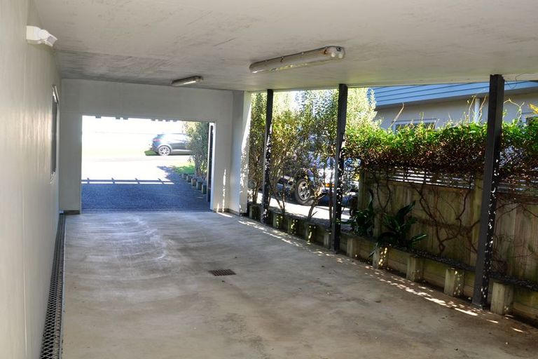 Photo of property in 16 Ocean View Road, Waihi Beach, 3611