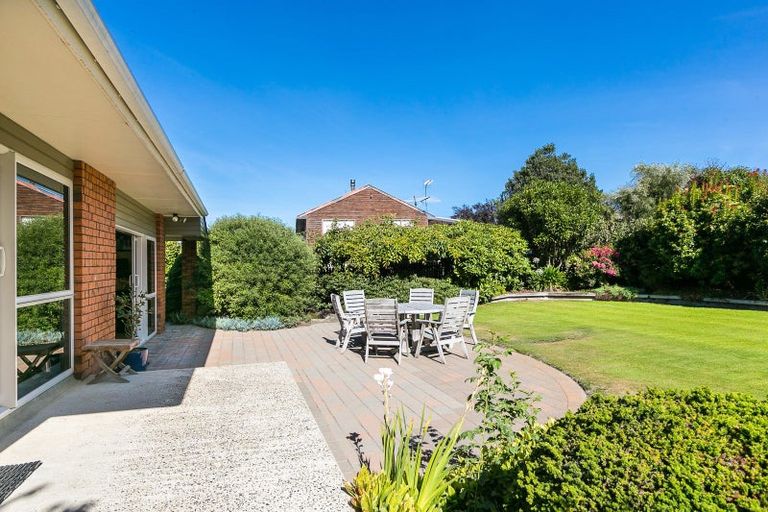 Photo of property in 40 Lynas Street, Outram, 9019