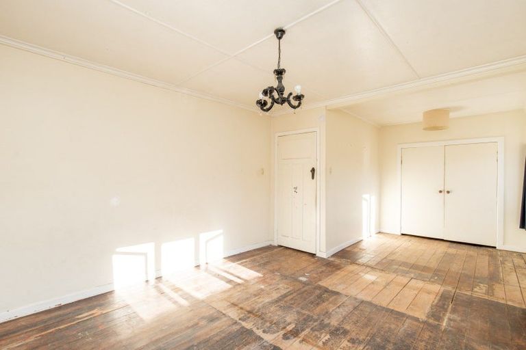Photo of property in 9 Front Miranda Road, Waitakaruru, Thames, 3576
