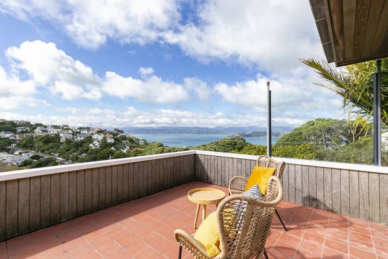 Photo of property in 31 Wadestown Road, Wadestown, Wellington, 6012