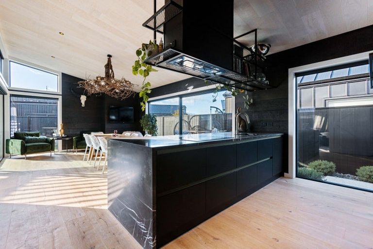 Photo of property in 11 Blondie Drive, Cromwell, 9310