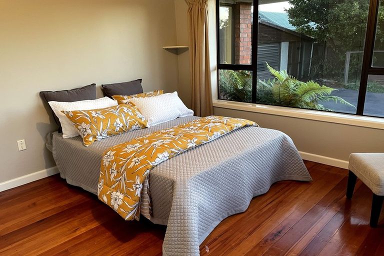 Photo of property in 4 Deloraine Street, Somerfield, Christchurch, 8024